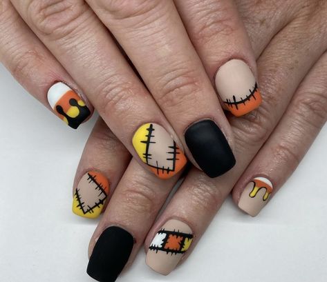 Harvest Nails Fall, Fall Nail Art Square, Scarecrow Nails Fall, Scarecrow Nails Fall Designs, Scare Crow Nails, Fall Patchwork Nails, Scarecrow Acrylic Nails, Scarecrow Nails Designs, Scarecrow Nails