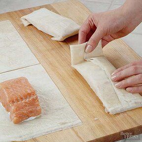 R090665 Phyllo Salmon Recipes, Salmon In Phyllo Pastry, Fish Parcels, Phyllo Dough Recipes, Phyllo Recipes, Mustard Cream Sauce, Entertaining Menu, Puff Pastries, Cooking Fish