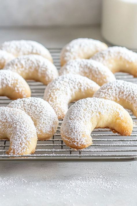 Crescent Cookies Recipes, Almond Flour Crescent Cookies, Almond Crescent Cookies Recipes, Almond Crescents, Almond Crescent Cookies, Crescent Cookies, Buttery Cookies, Almond Flavor, Almond Cream