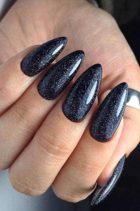 black manicure Cosmos Nails, Black Shellac Nails, Cosmic Nails, Black Manicure, Female Hands, Space Nails, Blue Nail Designs, Shellac Nails, Minimal Chic