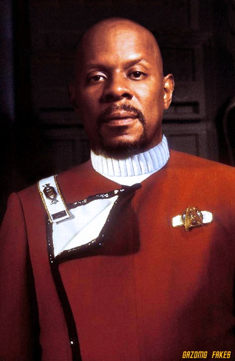 Captain Sisko Avery Brooks Retro Uniform by gazomg Star Trek Wedding Theme, Avery Brooks, Star Trek Wedding, Star Trek Wallpaper, Star Trek Ds9, Deep Space 9, Star Trek Images, Star Trek Characters, Star Trek Art