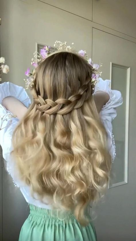 Medieval Hairstyles, Girly Hairstyles, Victorian Hairstyles, Fairy Hair, Vlasové Trendy, Dance Hairstyles, Princess Hairstyles, Hairdo For Long Hair, Fancy Hairstyles