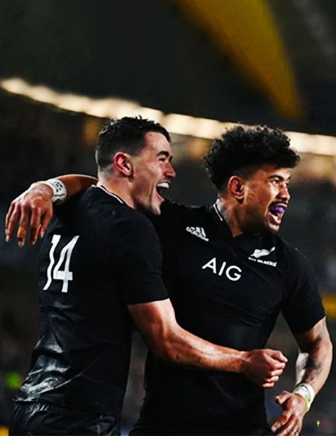 Rieko Ioane, Rugby Boys, All Blacks Rugby, Rugby Men, Port Elizabeth, All Blacks, Rugby Players, Paul Walker, Auckland