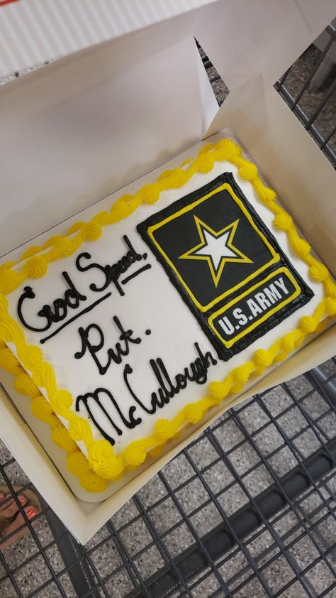 Army Sheet Cake, Army Promotion Cake Ideas, Army Colonel Promotion Cake, Military Promotion Ceremony, Military Send Off Party Ideas, Military Promotion Cake, Army Basic Training, Deployment Party, Army Cake