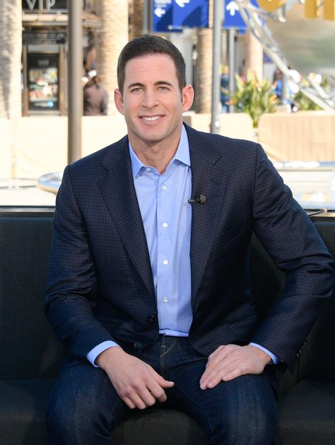 Tarek El Moussa Just Revealed What Pushed Him to File For Divorce and It Might Shock You Tarek And Christina, Tarek El Moussa, Celebrity Divorce, Christina El Moussa, Divorce Help, Flip Or Flop, Broken Marriage, Step Father, Ankara Dress