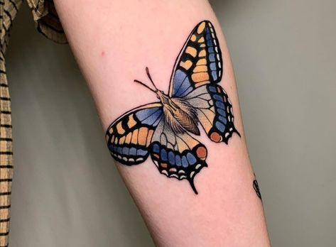 Butterfly Leg Tattoos, Butterfly Thigh Tattoo, Traditional Butterfly Tattoo, Monarch Butterfly Tattoo, Simple Butterfly Tattoo, Butterfly Tattoo On Shoulder, Butterfly Tattoo Meaning, Butterfly Back Tattoo, Butterfly Tattoos For Women