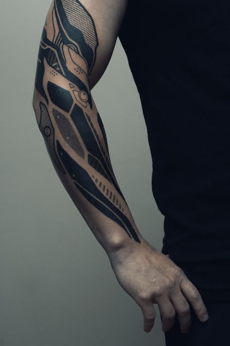 Japanese Cyberpunk Tattoo, Cyberpunk Style Tattoo, Cyberpunk Tattoo Sleeve, Cybernetic Tattoo, Carbon Tattoo, Cyberpunk Tattoo Design Ideas, Tattoo Inspo Aesthetic, Neat Tattoos, Tech Tattoo