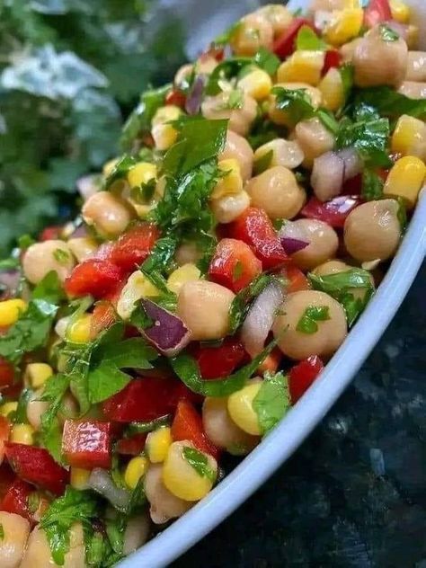 Mediterranean Kitchen Recipes | I NEED 300 persons to say YUMMY please | Facebook Weight Watcher Recipes, Tomato Cucumber Salad, Hearty Vegetable Soup, Chickpea Salad Recipes, Tandoori Masala, Mediterranean Kitchen, Tomato Cucumber, Jamie Oliver Recipes, Diets For Beginners