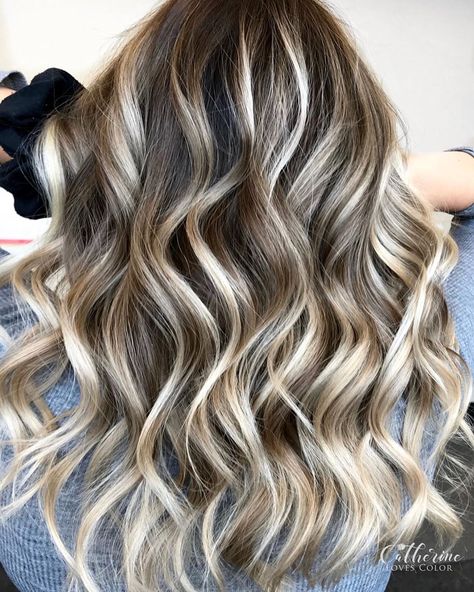 Dimensional Blonde Balayage With Money Piece, Blonde Hair Makeup, Blonde Streaks, Money Piece, Dark Roots Blonde Hair, Blonde Hair Inspiration, Blonde Hair Looks, Balayage Brunette, Hair Collection