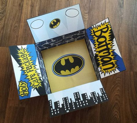 Deplpoyment Care Package- Holy Care Package Batman- Etsy Shop: One Day Closer Designs Novios Aesthetic, Aesthetic Batman, Care Package Decorating, Batman Christmas, Diy Boxes, Batman Gifts, Military Care Package, Box Wrapping, Gifts For Hubby