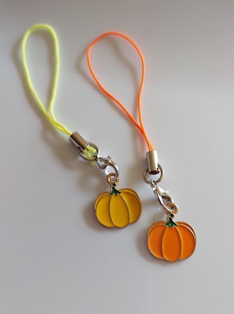 Halloween Phone Charms (1 Pcs) | Pumpkin Phone Charm | Leaf Phone Charm | Halloween-Themed Bag Charm Phonecase Ideas, Cell Phone Charms, Phone Charms, Halloween Accessories, Phone Charm, Halloween Themes, Cell Phone, Charms, Halloween