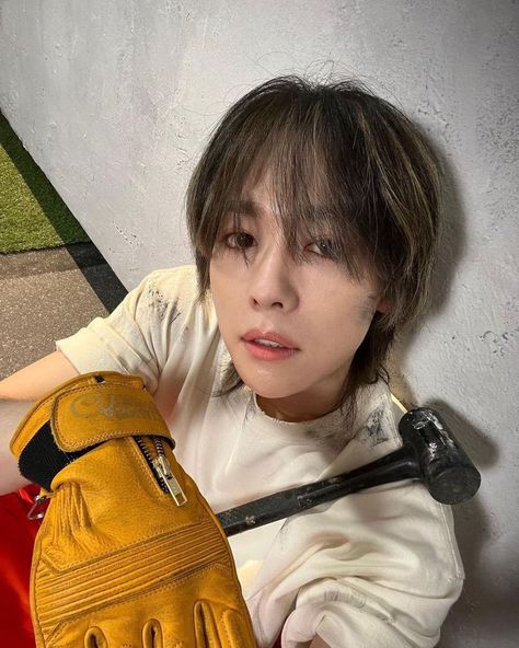 Ꮃ || JINU Instagram Uptade 🔨 . #WINNER #YOON #JINU #MINO #HOONY #INNERCIRCLE #KPOP #YG Jinwoo Winner, Winner Kpop, Winner Jinwoo, Winner Yg, Mino Winner, Bao Buns, Who Is Next, Kim Jin, I Love U