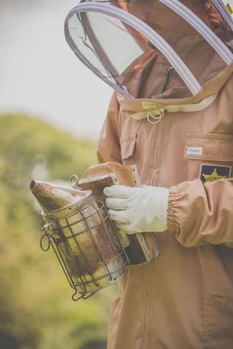 Bee Photoshoot, Bee Keeper Aesthetic, Beekeeper Illustration, Midevil Bee Keeper, Beekeeper Photography, Bee Cottage, Bee Hive Plans, Beekeeping Equipment, Ancient Beekeeping