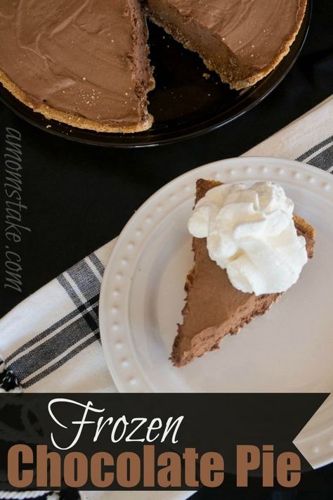 Frozen Chocolate Pie, Chocolate Mousse Desserts, Chocolate Pie Recipe, Chocolate Pie Recipes, Frozen Dessert Recipe, Frozen Pie, Mousse Dessert, Frozen Chocolate, Frosé