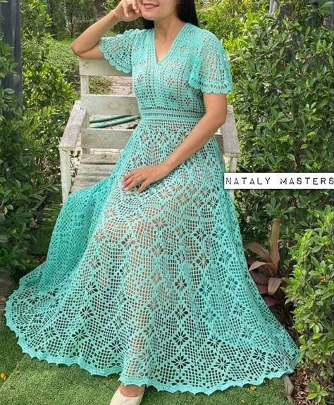 Crochet Beach Dress, Frock Patterns, Gown Pattern, Crochet Maxi Dress, Crochet Tunic, Maxi Dress Pattern, Crochet Fashion Patterns, Ladies Gown, Crochet Skirt