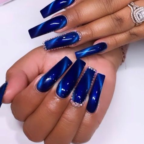 Unique Acrylic Nail Designs, Cosmic Nails, Blue Cat Eye, Nail Design Video, Exotic Nails, Unique Acrylic Nails, Vacation Nails, Blue Cat, Acrylic Designs