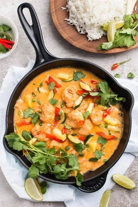 Thai Shrimp Curry with Pineapple {Quick Dinner Recipe} Curry With Pineapple, Thai Shrimp Curry, Thai Shrimp Soup, Dinner Shrimp, Pineapple Curry, Pineapple Shrimp, Shrimp Curry, Thai Shrimp, Coconut Curry Sauce