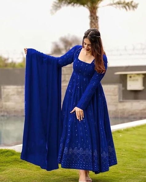 Frock suit from Amazon if you want to buy dm mehh💗 Frock Suit, Kurta With Dupatta, Embroidery Kurta, Gifts For Couples, Patiala Salwar, Anarkali Kurta, Dupatta Set, Dress Indian Style, Anarkali Suits