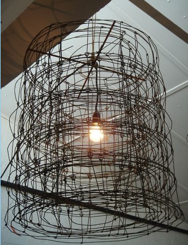 * Wire Pendant Light, Deco Luminaire, Deco Nature, Wire Lights, Industrial Lamp, Industrial Lighting, The Ceiling, Lighting Inspiration, Diy Lighting