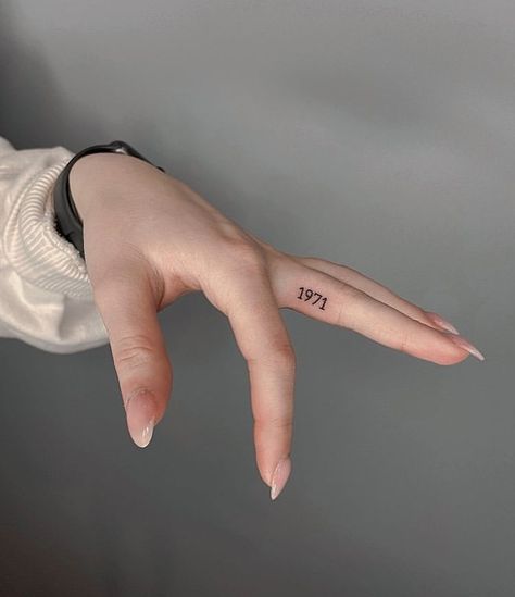 1999 Finger Tattoo, Number On Finger Tattoo, Finger Tattoos Colorful, Finger Number Tattoo, Finger Tattoos Numbers, 1970 Tattoo, 1974 Tattoo, Inner Finger Tattoo