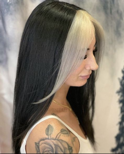 Moneypiece Balayage, White Streak In Hair, Babylights Blonde, Bleached Bangs, Money Pieces, Hair Play, White Hair Color, Brown Hair Looks, Long Hair Play