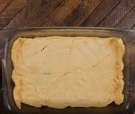 Lay crescent dough in a casserole for a quick-and-easy dinner almost too good to be true Easy Apple Cheesecake, Reuben Bake, Crescent Bake, Apple Cheesecake Bars, Crescent Dough Sheet, Meatball Casserole, Croissant Dough, Favorite Casseroles, Apple Cheesecake