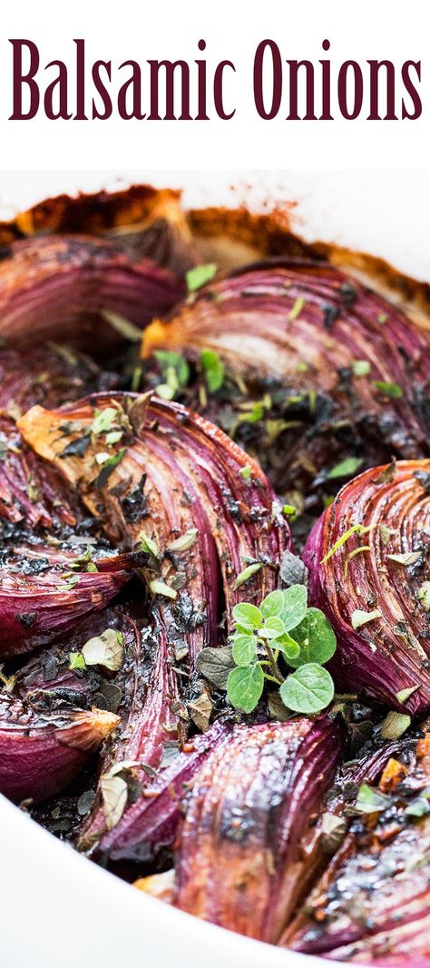 Balsamic-Glazed Red Onions! Such an easy side dish. Great with roast chicken, Thanksgiving, or a vegetarian main dish. Glazed Onions, Vegetarian Main Dish, Red Onion Recipes, Balsamic Onions, Roasted Onions, Vegetarian Main Dishes, Easy Side Dish, Onion Recipes, Red Onions