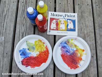 Color Mixing Activities, Mouse Paint Activities, Preschool Mouse, Reggio Art, Childcare Ideas, Mixing Paint Colors, Mouse Paint, Kindergarten Colors, Rabbit Colors