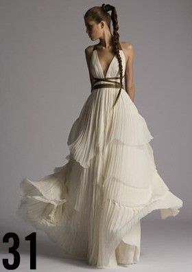 I'll take this and a pair of long legs to go with it, please. Greek Dress, Skirt Diy, Grecian Goddess, Medieval Dress, Greek Fashion, Moda Vintage, Gorgeous Gowns, Beautiful Gowns, Dream Dress