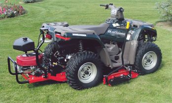 John Deere Garden Tractors, Atv Implements, Atv Attachments, Farm Hacks, Atv Car, Lawn Care Business, Tractor Idea, Small Tractors, Atv Trailers