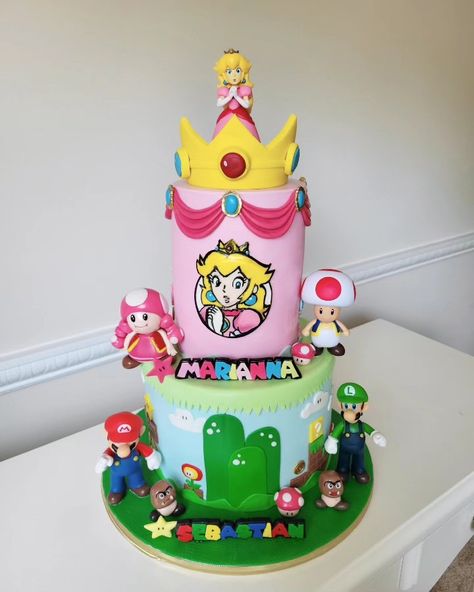 Peaches Cake Mario, Princess Peach Birthday Party Cake, Mario And Princess Peach Cake, Mario Birthday Cookies, Princess Peach Cake Birthdays, Pastel Princesa Peach, Peach From Mario, Princess Peach Cake, Princess Peach Birthday Party