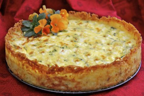 Goat Cheese, Fontina & Arugula Quiche w/ Crispy Hash Brown Crust - thecafesucrefarine.com The Cafe Sucre Farine Recipes, Cafe Sucre Farine Recipes, Farina Recipe, Goat Cheese Tart, Crispy Hashbrowns, Classic Recipes, Hash Brown, What's For Breakfast, Think Food