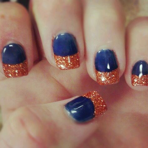 Chicago Bears Nails, Silver French Tips, Broncos Nails, Eagle Nails, Football Nails, Tiger Nails, Bears Nails, Nails Blue, Top Nail