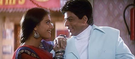 Kabhi Khushi Kabhie Gham, Old Bollywood Movies, Shahrukh Khan And Kajol, Shah Rukh Khan Movies, 90s Bollywood Aesthetic, This Kind Of Love, Desi Love, 90s Bollywood, Bollywood Couples