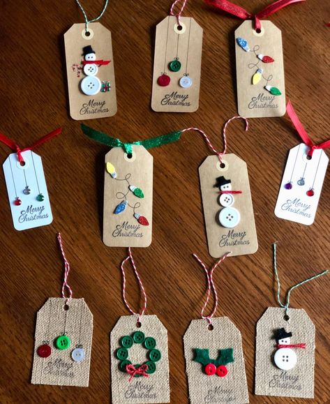 DIY Christmas Tags are fun and easy to make and the possibilities are endless. See how to make them at www.diyvibes.net #gifttags #diygifttags #Christmasgifttags #homemadegifttags Origami Gift Tags, Small Craft Ideas, Diy Christmas Gift Tags, Christmas Button Crafts, Joululahjat Diy, Homemade Gift Tags, Diy Christmas Tags, Christmas Gift Tags Diy, Kerajinan Diy