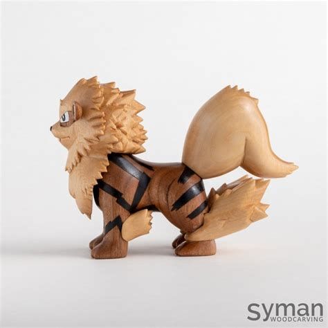 Cowboy Artwork, Whittling Projects, 3d Craft, Whittling, Wood Sculpture, Wood Carving, Cartoon Art, Lion Sculpture, Pokemon