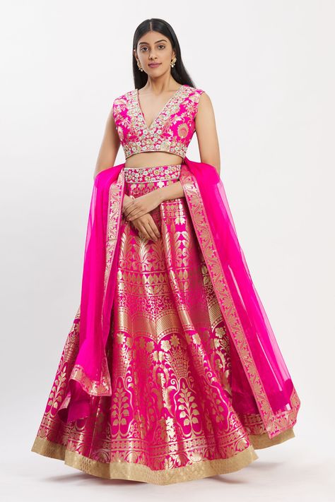 Buy Banarasi Silk Lehenga Set by Neha Khullar at Aza Fashions Silk Lehenga Banarasi, Banarsi Lehenga, Banarasi Lehenga, Lehenga Blouse Designs, Crop Top Designs, Pink Lehenga, Silk Lehenga, Embroidered Neckline, Lehenga Designs