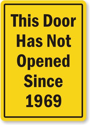 Diy Posters For Room, Room Door Signs, Templates Funny, Business Hours Sign, Funny Door Signs, Template Funny, Room Rules, No Trespassing Signs, Office Door Signs