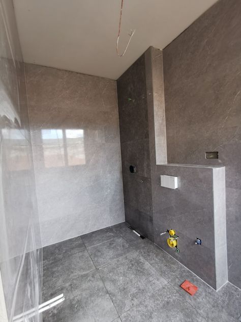 Walking Shower, Art Tiles, Barrier Free, The Shower, Shower Floor, Tile Art, Walk In Shower, Tile Floor, Walking