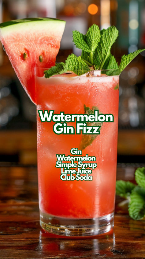 Watermelon Gin Fizz Watermelon Gin Cocktail, Watermelon Cocktails, Soda Cocktails, Fresh Watermelon Juice, Gin Fizz Recipe, Fizz Drinks, Easy Gin Cocktails, Cocktail Cards, How To Make Gin