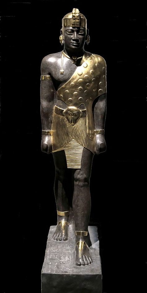 Ancient Kush, Egyptian Kings And Queens, Ancient Nubia, Ptolemaic Egypt, Kemet Egypt, Ancient Babylon, Pyramids Egypt, Egyptian Kings, Ancient Egypt Art