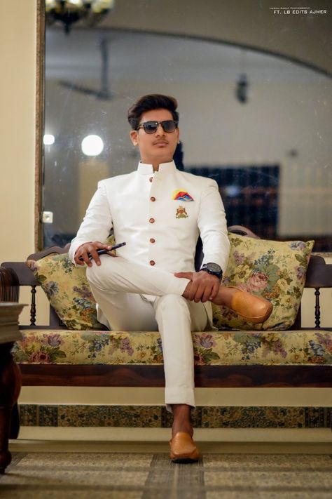 Jodhpuri Coat Pant, White Jodhpuri, Jodhpuri Suits For Men Wedding, Green Suit Men, Jodhpuri Suits, Mens Casual Wedding Attire, Jodhpuri Suits For Men, Coat And Pants, Formal Attire For Men