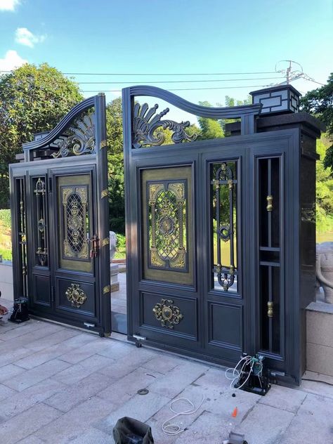 Gate Design Ideas, Modern Main Gate Designs, Porte In Ferro, Home Gate Design, Gate Wall Design, Gate Designs Modern, Modern Gate, House Main Gates Design, Gate Designs