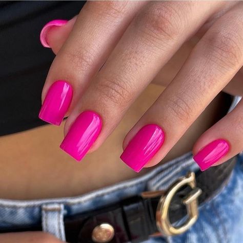 Discover vibrant summer nail designs! Click the link above for endless inspiration and make your nails shine this season! #SummerNails #NailArt ☁ Nails Short Medium, Natural Fake Nails, Pink Press On Nails, Gel Nail Set, Neon Nail Art, Medium Nails, Gel Texture, Tropical Nails, Press On Nails Short