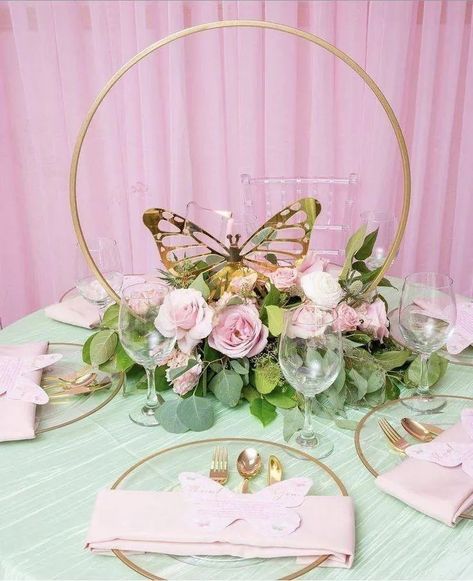 Butterfly Hoop Centerpiece, Artificial Flower Arrangements For Table Centerpieces, Butterfly Theme Centerpieces, Butterfly Table Centerpieces, Butterfly Centerpiece Ideas, Butterfly Party Centerpieces, Butterfly Sweet 16, Butterfly Baby Shower Decorations, Butterfly Birthday Party Decorations