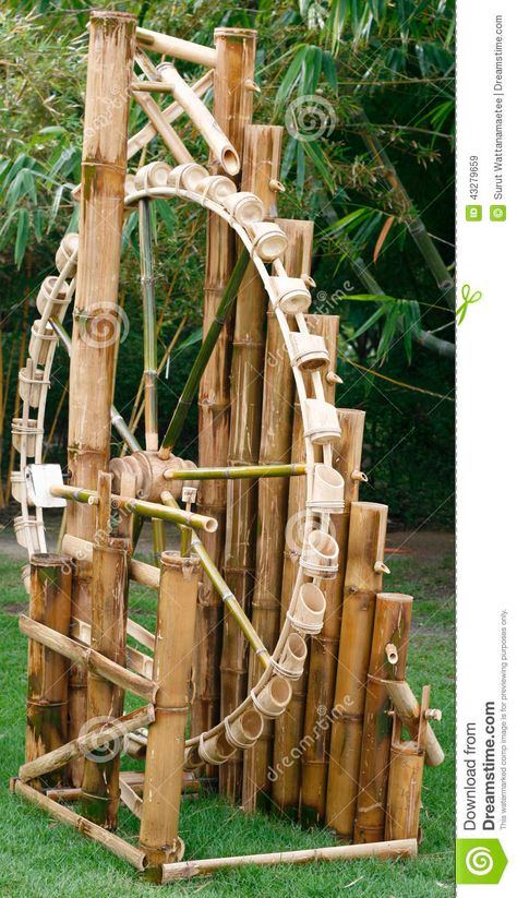 Bamboo Art Diy, Bamboo Furniture Design, Bamboo Landscape, Bamboo Fountain, Water Fountain Design, Bamboo Diy, Taman Air, Bamboo House Design, Farm Plans