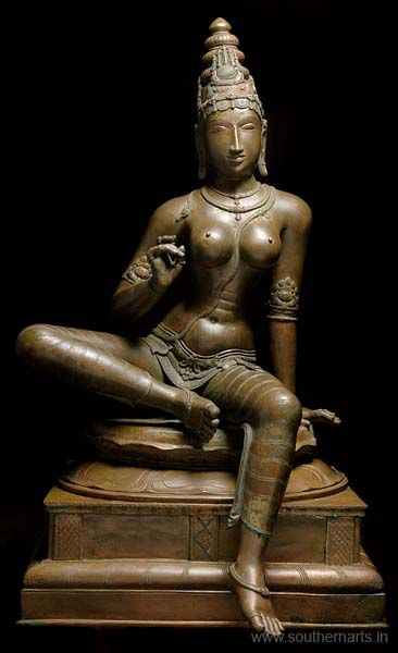 Statuette of Parvati, the Hindu goddess of love, fertility and devotion, wife of Shiva, mother of Ganesha and Kartikeya. Buddhist Sculpture, Indian Mythology, Oh My Goddess, Hindu Goddess, Indian Sculpture, Sacred Feminine, Mother Goddess, Hindu Deities, Hindu God