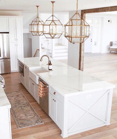 Drink Fridge In Kitchen Island, Add A Kitchen Island, Transitional Modern Interior Design, Countertops Farmhouse, Small Kitchen Design Layout, Minimalistic Kitchen, Gold Lights, Kitchen Design Gallery, Kitchen Design Pictures