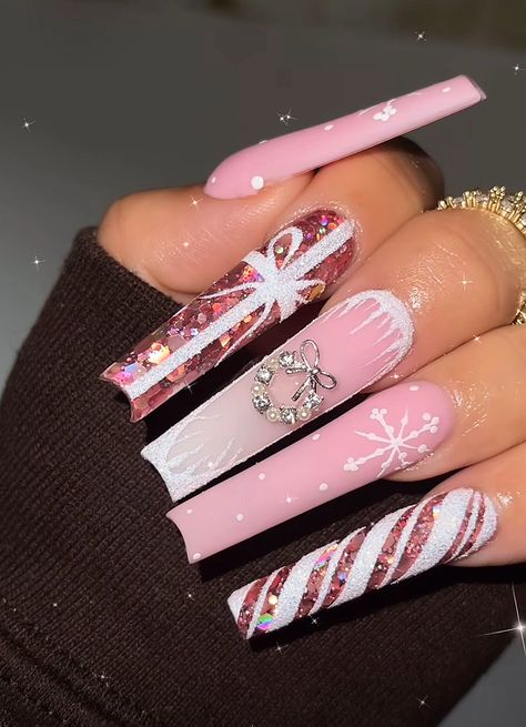 Christmas Nails With Rhinestones Bling, Long Christmas Nail Designs, Ice Nails Acrylic Clear, Xl Christmas Nails, Xmas Nails Long, Let It Snow Nails, Christmas Nails Extra, Candy Land Nails, Christmas Long Nails