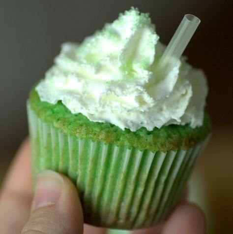 Shamrock Shake Cupcake St Patricks Day Deserts, Shamrock Shake Cupcakes, Shamrock Shakes, Shamrock Shake, Desserts To Make, Baking Cupcakes, Milkshakes, Bright Green, Mouth Watering